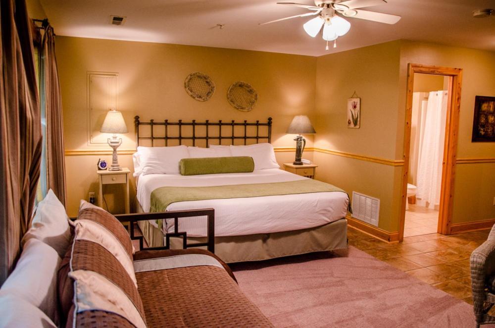 Asheville Cabins Of Willow Winds Экстерьер фото